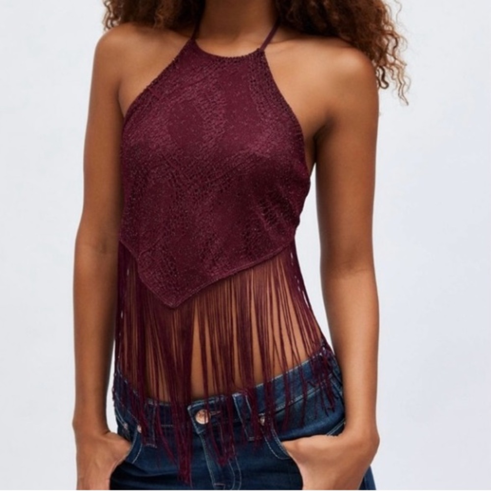 🟤NWT ECOTE by URBAN OUTFITTERS Wynn Backless Fringe Halter Top in Dark Red
